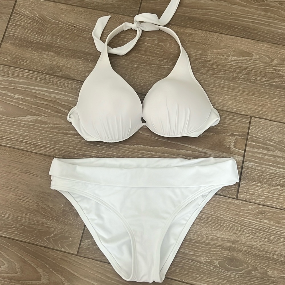 Victoria’s Secret 2pc bikini swimsuit white 36C / M